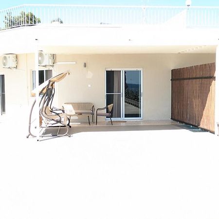 Beachfront Apartment เนอามูดาเนีย ภายนอก รูปภาพ